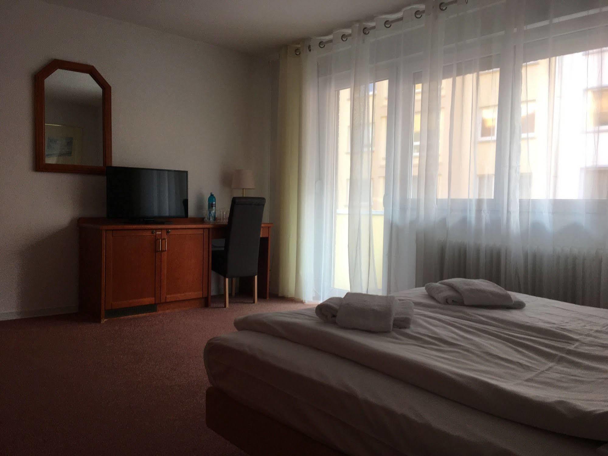 Hotel Moguntia Mayence Extérieur photo